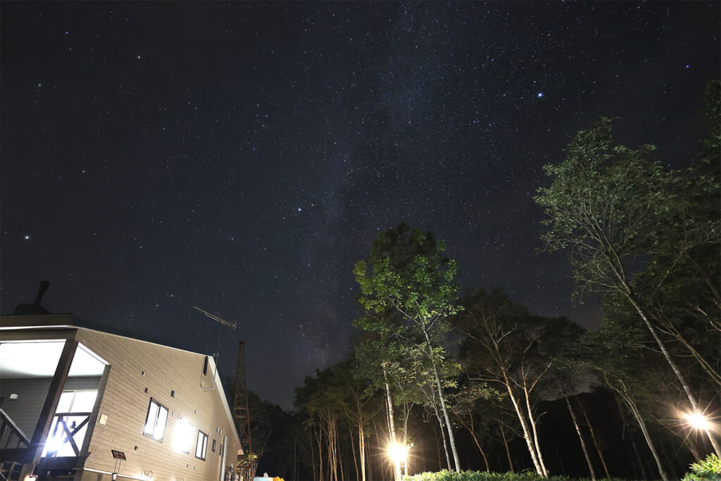 日高山脈の麓で眺める星空