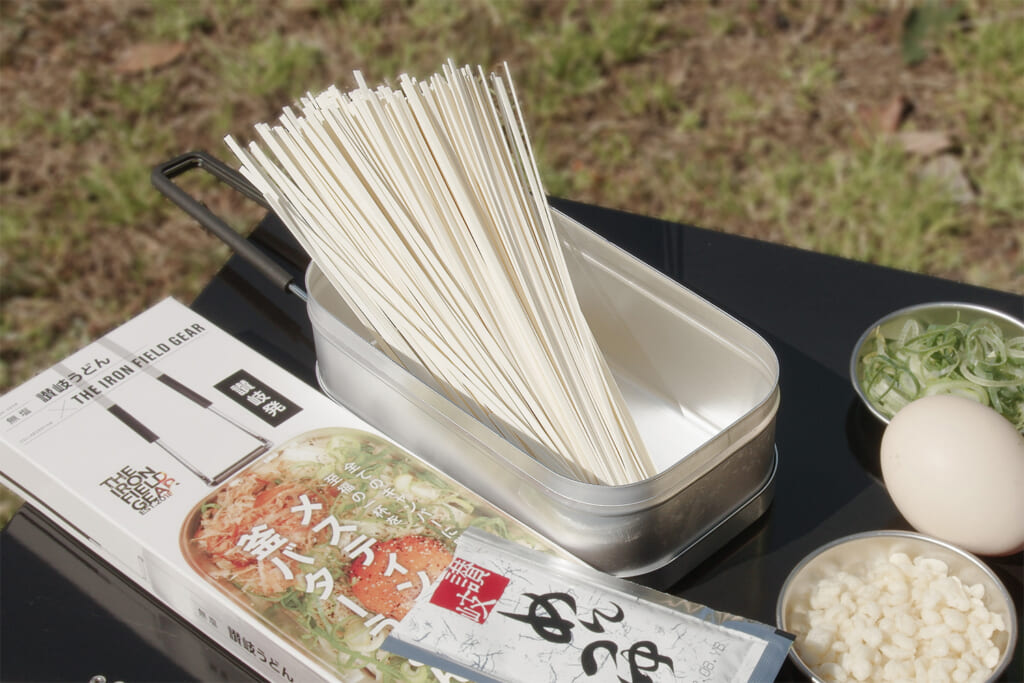 メスティンde釜バターうどんの材料