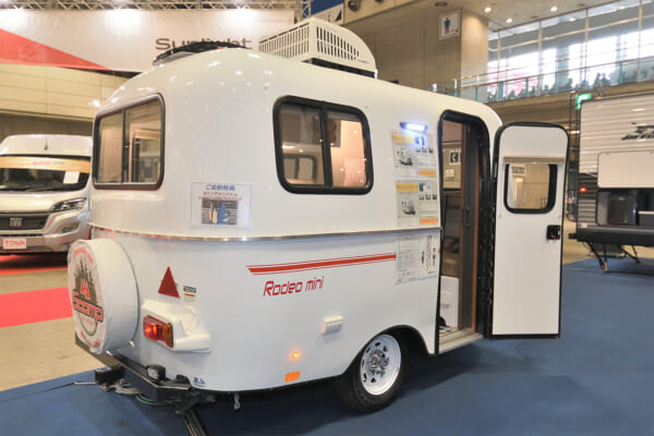 牽引免許不要のCASITA TEXIAS「RODEO MINI」