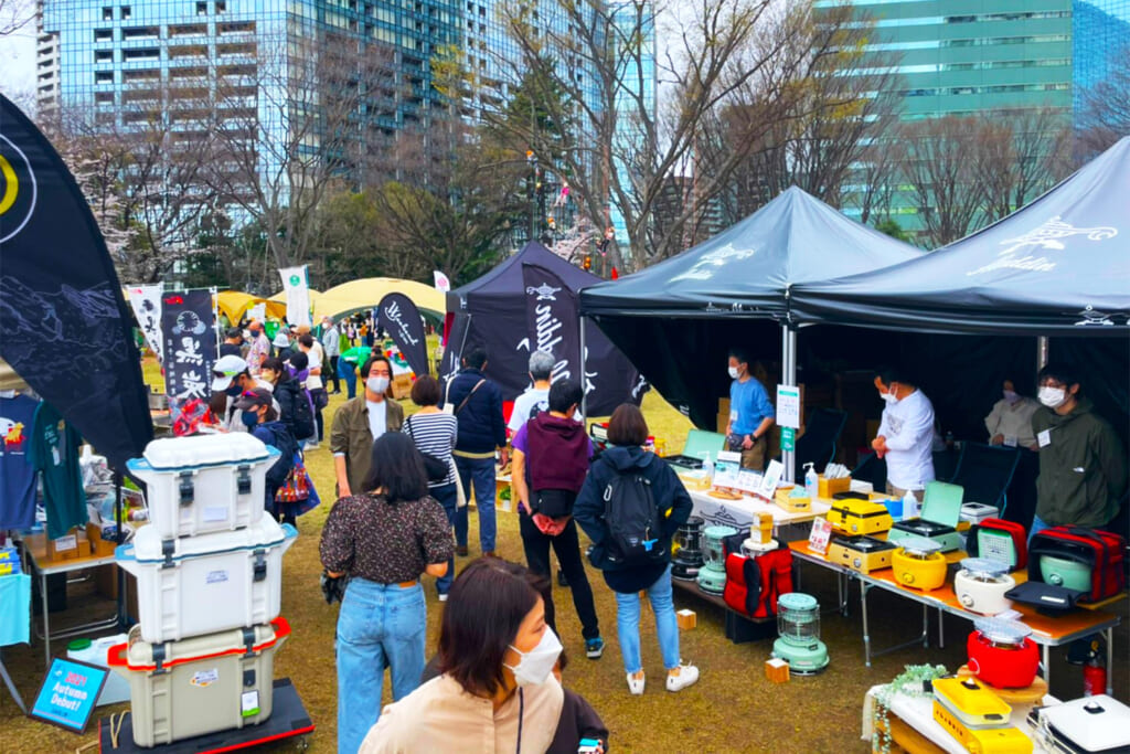 TOKYO outside Festivalの出展ブース