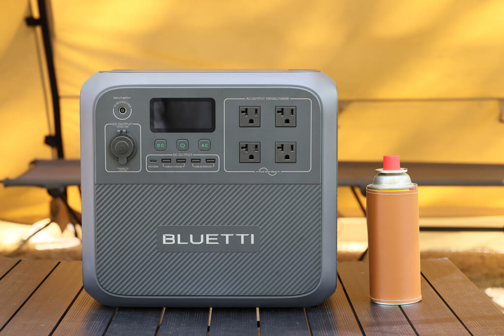 BLUETTI AC180の正面