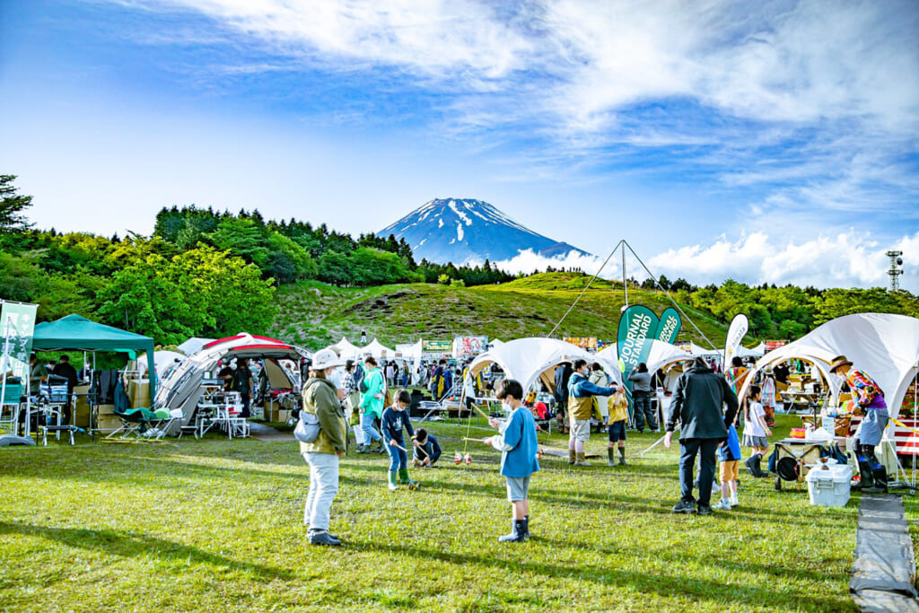 FUJI & SUN '23の富士を望むライブ会場