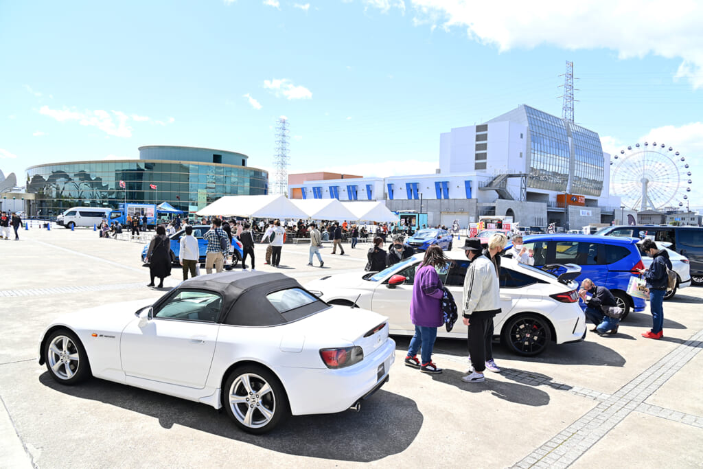 東北カスタムカーショーのワークスモデル試乗体験会場