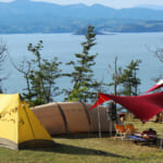 【画像】リアス式海岸から望む絶景と海の恵みを堪能できるテント泊旅！   三陸のキャンプ場3選～南三陸・気仙沼編～【東北エリア】 〜 画像1