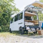 【画像】いまじわり来てる「ジャパンディな車中泊」！　「二度見」確実な軽バンの衝撃の中身 〜 画像1