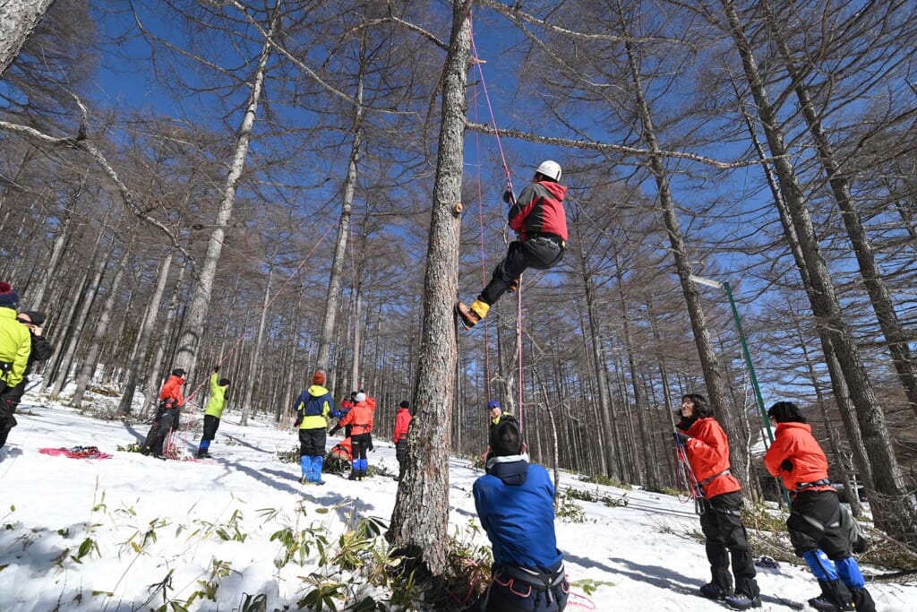 南極地域観測隊の冬期総合訓練