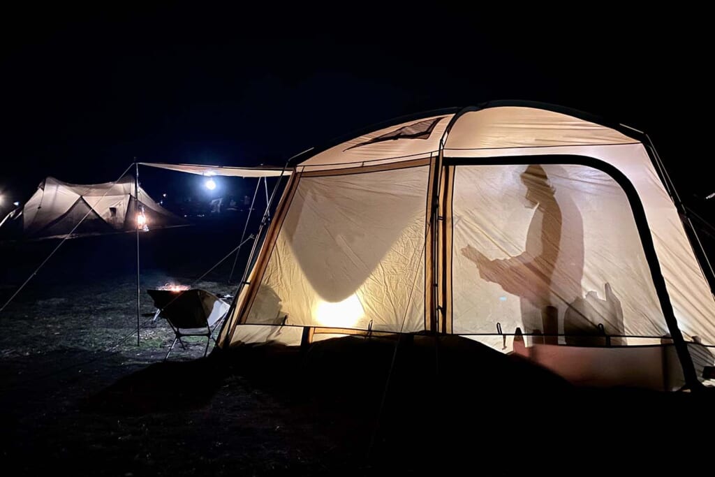 女性のソロキャンプ
