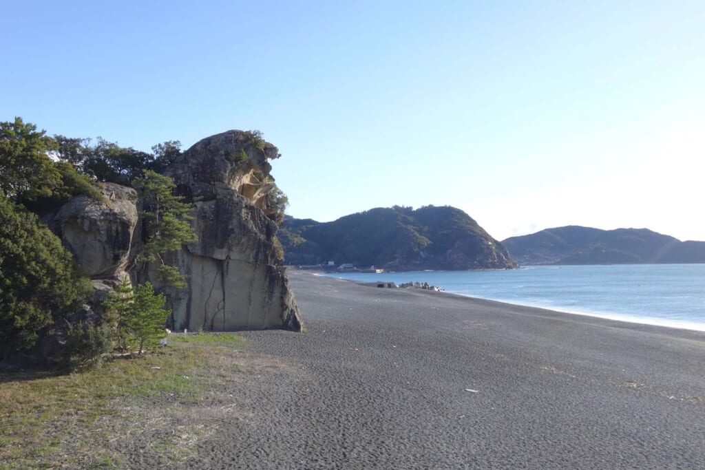 鬼ヶ城の海岸