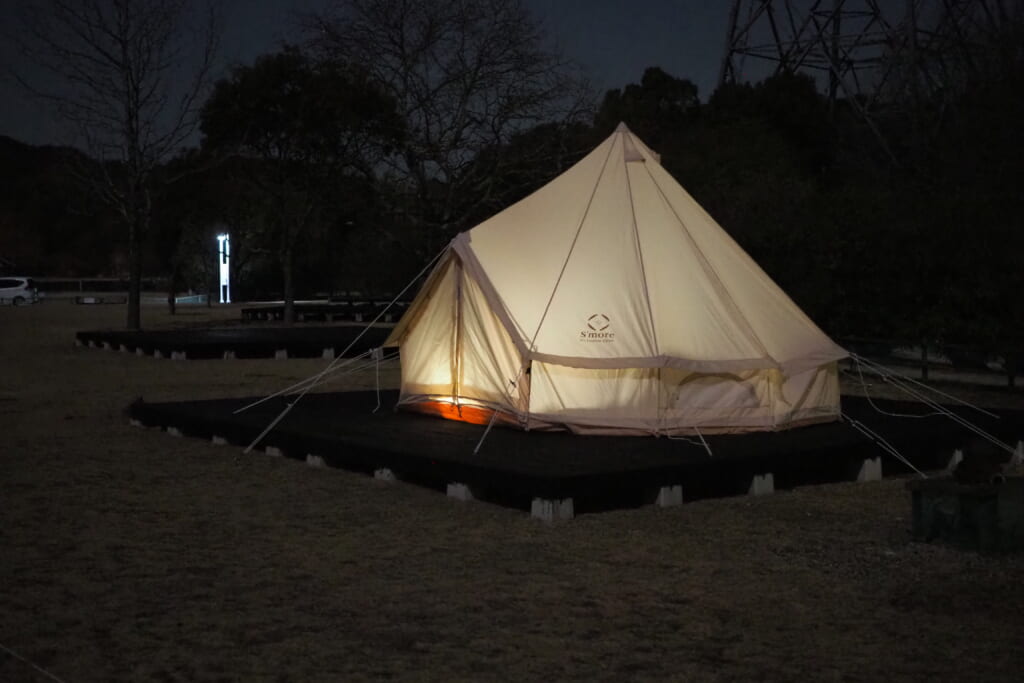 大久野島キャンプ場の夜の帳