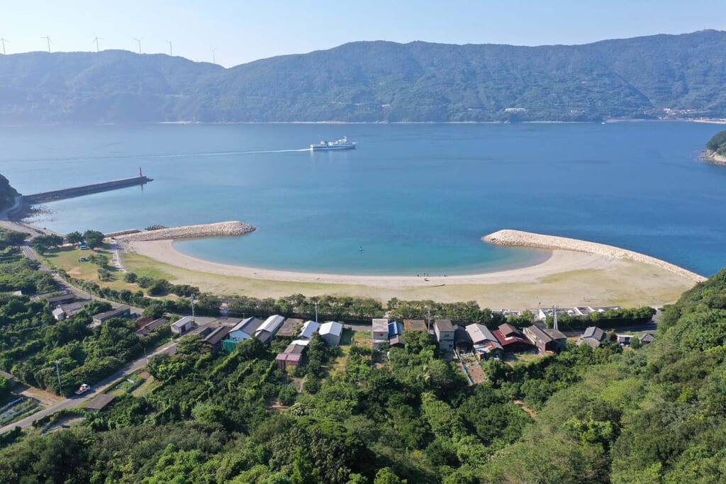 愛媛県のムーンビーチ井野浦キャンプ場