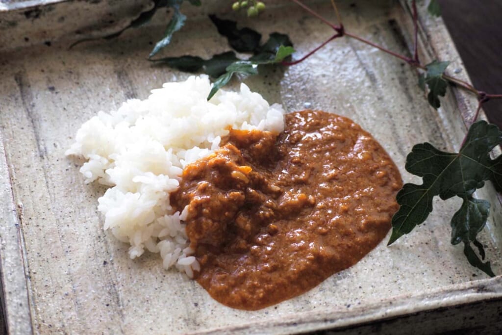 樹皮をスパイスにしたカレー