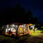キャンプ場の夜の帳