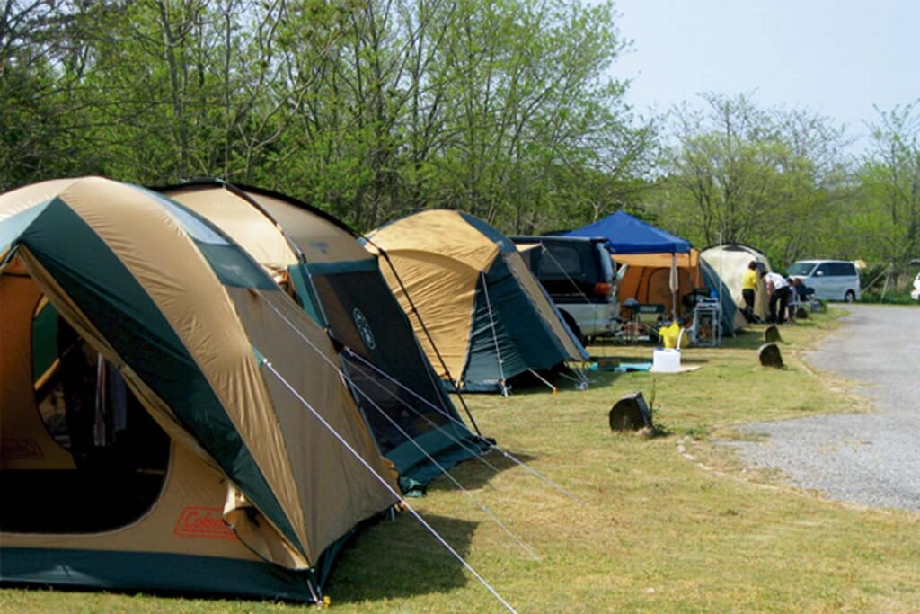 混雑するキャンプ場
