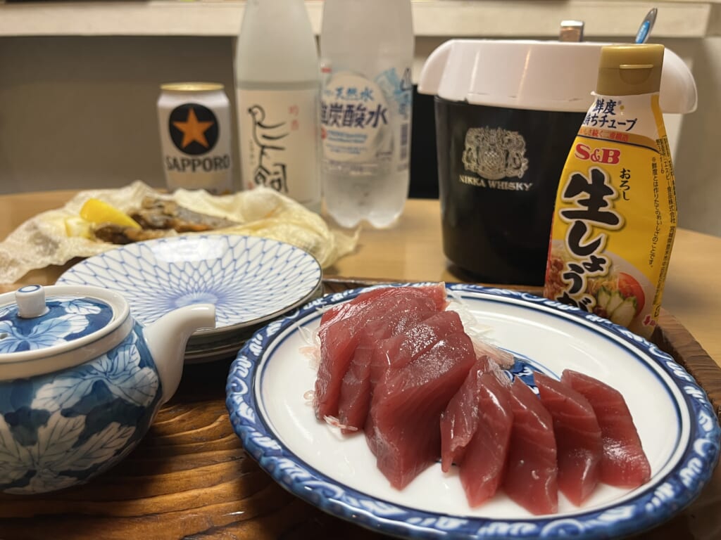 カツオの刺身