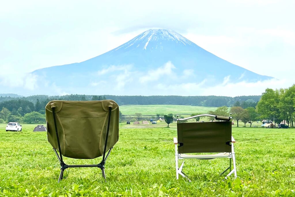 富士山の麓のキャンプ場