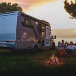 【画像】北海道の大自然と贅沢旅を両立！　憧れの最高級輸入車キャンピングカーをレンタルして「クルマ旅」に出発　 〜 画像1