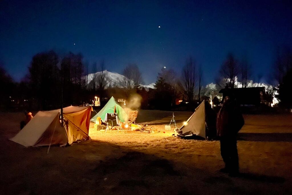 冬キャンプの夜