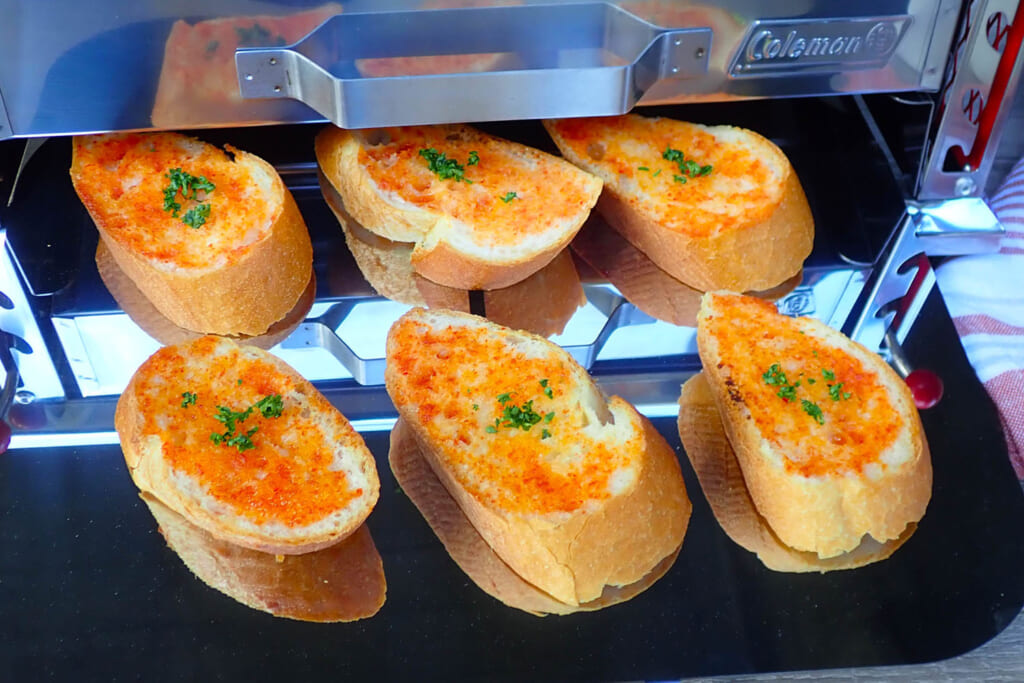 クールスパイダープロテーブルトップで焼き上げた明太フランス