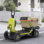 【画像】見えた「免許不要の小型4輪車」！　「JMS」スズキブースは「ワクワク感」満載です 〜 画像1