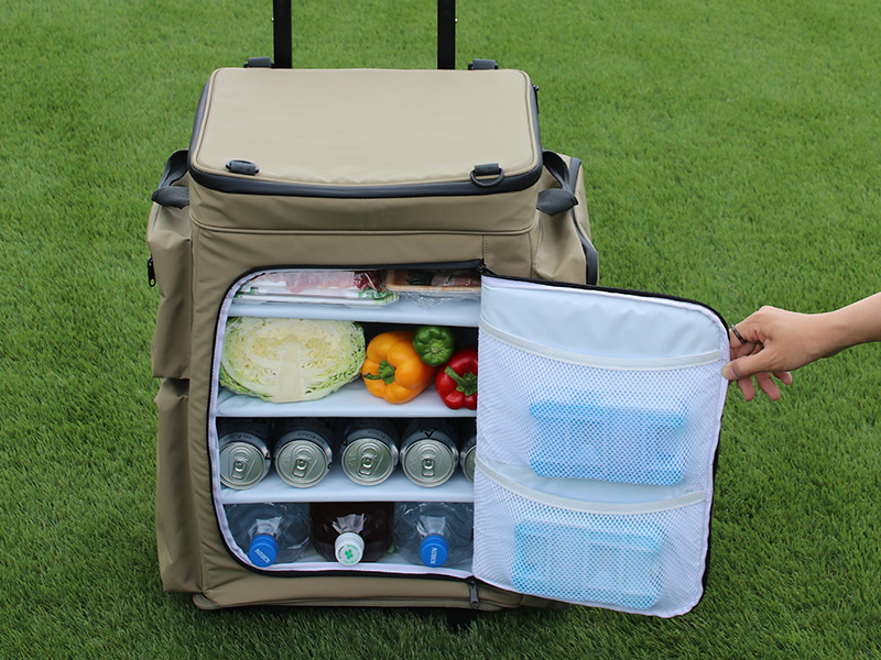 DODのBBQ COOLER BAG 2