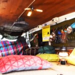 【画像】災害時は避難用シェルターにもなる！　「野遊び夫婦」の車中泊カーに学ぶ防災アウトドア術とは 〜 画像1
