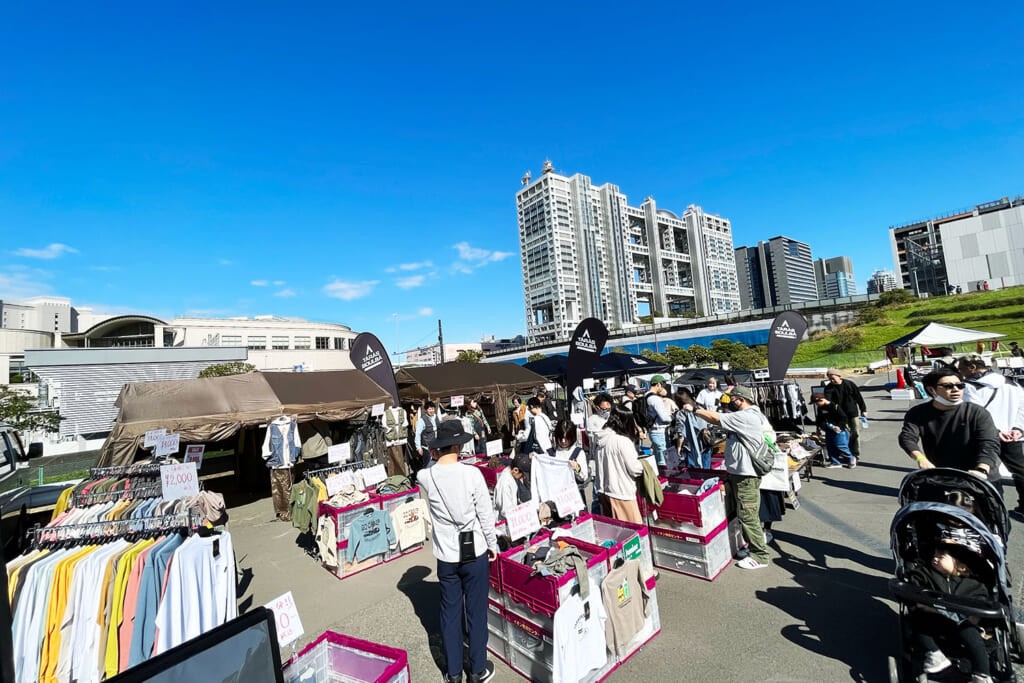 TOKYO OUTDOOR MARKET 2023のアパレルのセール