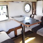 【画像】ソロ車中泊でも安心！　女性のひとり旅のよき相棒になる「軽キャンピングカー」はメリットばかり 〜 画像1