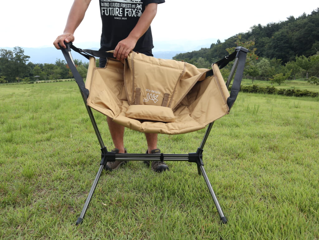 DesertFox アウトドア チェア 折りたたみ キャンプ 椅子 軽量 枕付き ハイバック 独自開発のカップホルダー ポケット付き 耐荷重150kg コンパクト イス 椅子 送料無料DesertFox アウトドアチェア 折りたたみ 枕付き