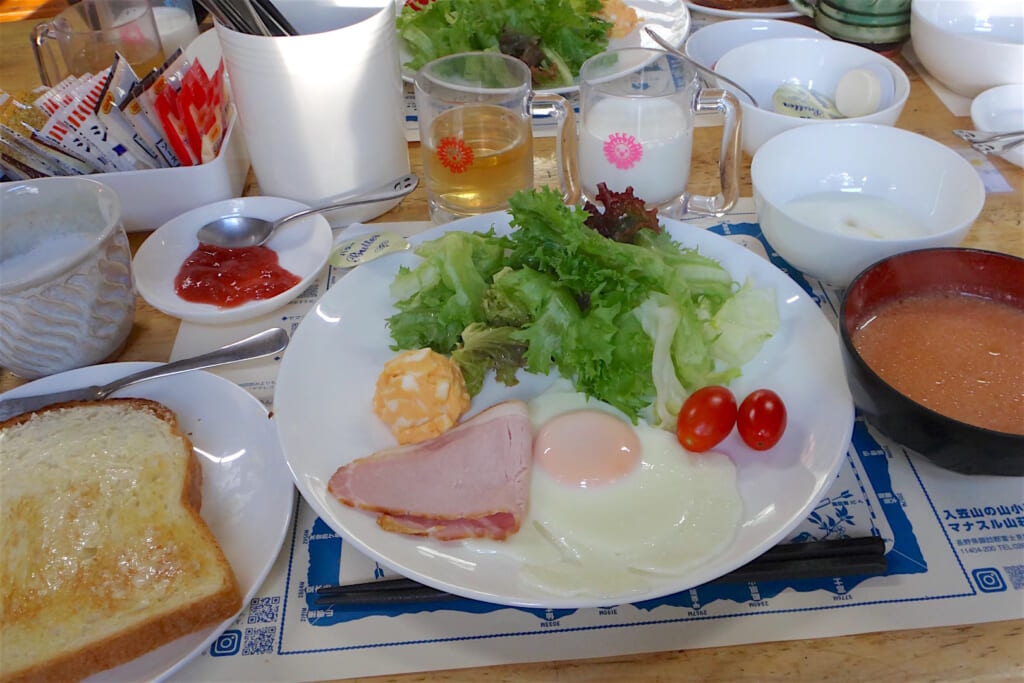 ヒュッテ入笠の朝食