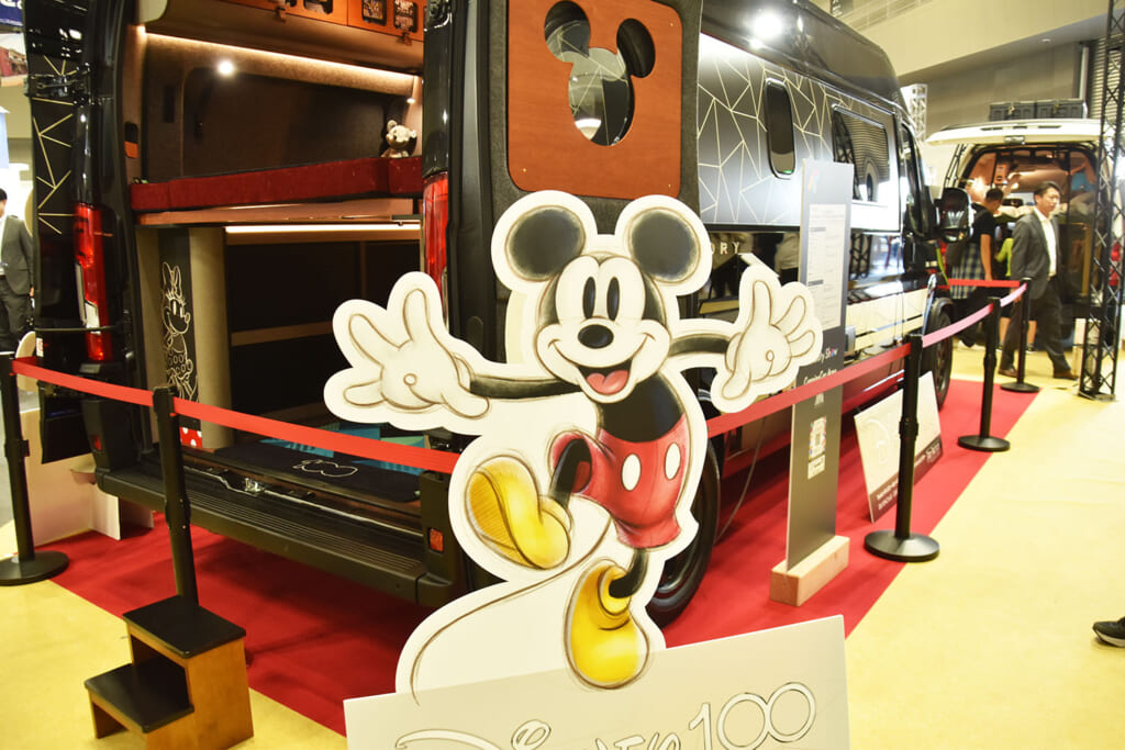 FIAT DUCATOベースのDA VINCI 6.0〈DISNEY100〉EDITION