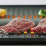 【画像】おうち焼肉の常識を覆す！　遠赤外線で焼き上げる「アラジン」の卓上グリルが激ウマだった 〜 画像1