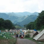 【画像】穴場の〝ミニテント村〟で居心地抜群!!　「New Acoustic Camp」初参戦ルポ【前編】 〜 画像1