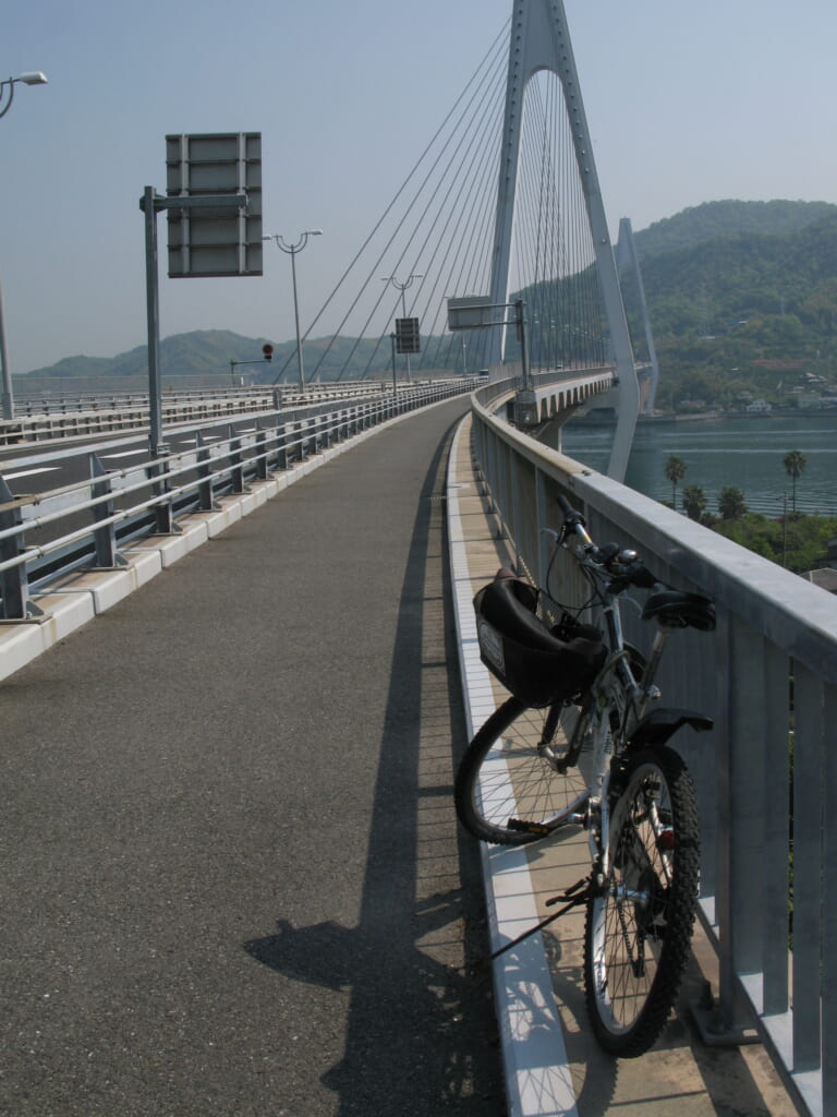 生口島の生口橋自転車道