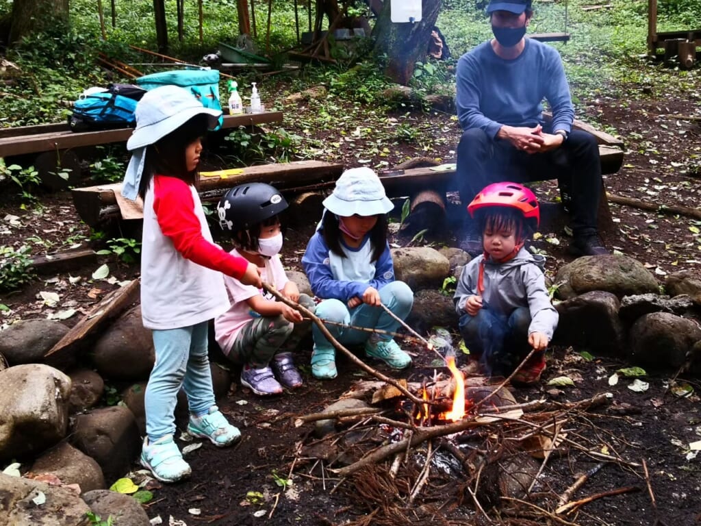 つちざわの森の子どもが焚き火