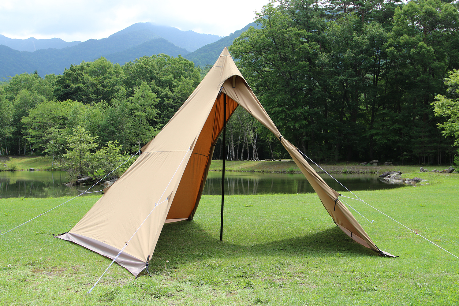 シア　2点　ソウルとキャンディ　　新品未使用タグ付き 販売終了】ウルトラライトスノーシュー - DOD（ディーオーディー