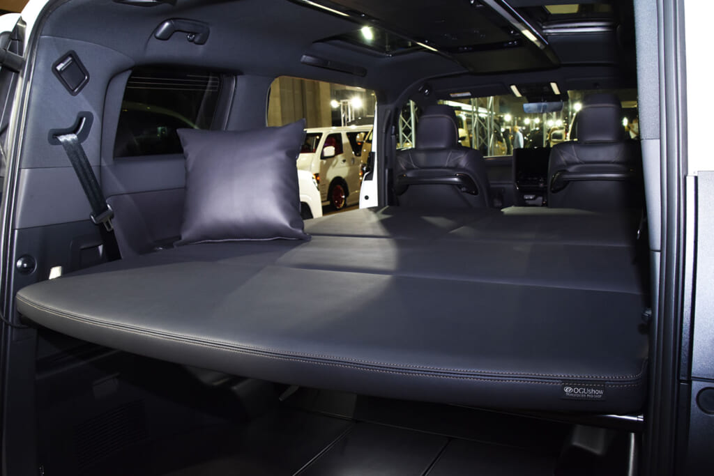 OGUshow VELLFIRE MB CONCEPTのベッドシステム