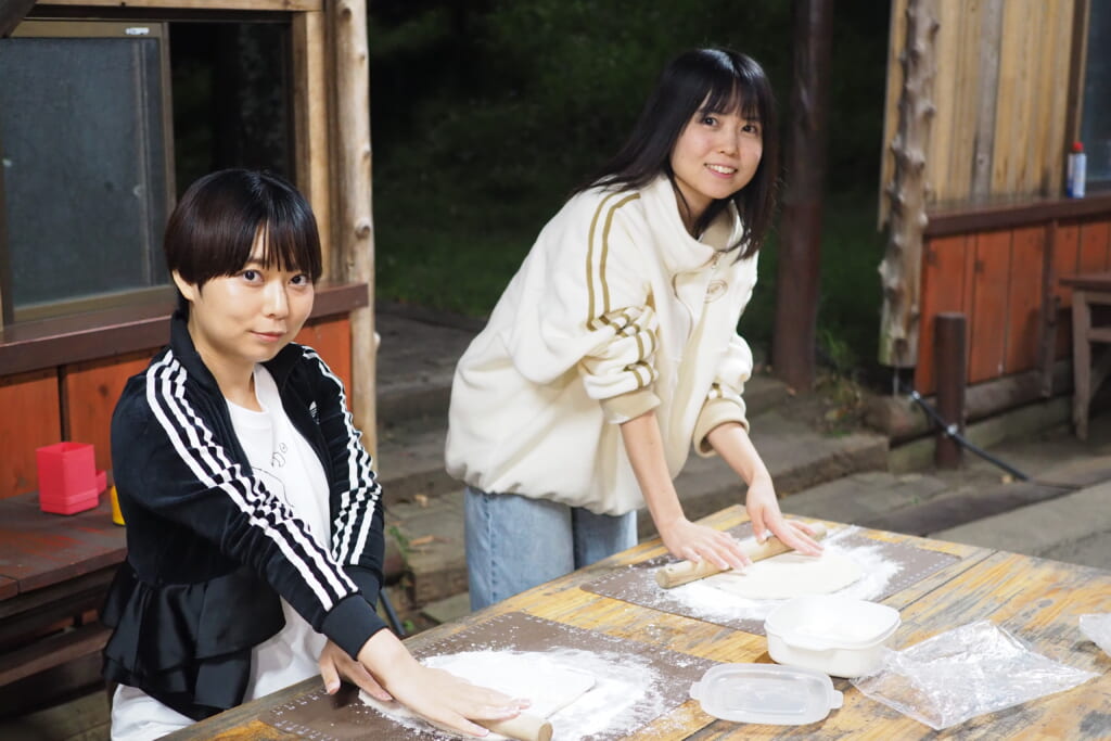 姫乃たまと「安来の野菜たっぷりピザ」づくり