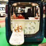 【画像】コンセプトは愛犬とのふたり旅！　車中泊旅にちょうどいい軽キャンパーのワンコも喜ぶ幸せ装備とは 〜 画像1