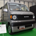 コエダ自動車のエブリイ用丸目キット