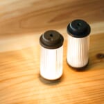 【画像】灯す場所と明るさは自由自在！　アイデア次第で無限の可能性を秘める「LEDランタン」の実力とは 〜 画像1