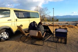 YouTubeチャンネルのカムラフウフと車中泊キャンプ