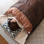 【画像】ファスナーの噛み込みを改良！　使いやすくなった「布団」×「寝袋」のハイブリッド寝具がさらに魅力的に 〜 画像1
