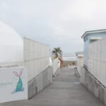 【画像】「Sugar Beach Oarai」宿泊体験記vol.1【到着編】海までゼロ秒！　大パノラマのオーシャンビューが広がるグランピング施設に宿泊してみた 〜 画像1