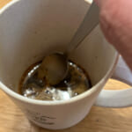 【画像】インスタントコーヒーにまさかの麦茶投入？　アウトドアで極上の1杯を楽しむ裏技とは 〜 画像1