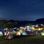 【画像】海に囲まれて最高のグッドミュージックを！「Karatsu Seaside Camp 2024 FESTIVAL」【2024年5月25日～5月26日】 〜 画像1