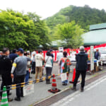 【画像】今まで見逃していた安全登山の絆「県警、消防、遭対協」による山の守護神たちの祈願杭奉納 〜 画像1