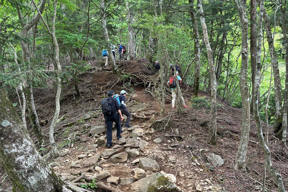 西丹沢の山開き安全祈願登山