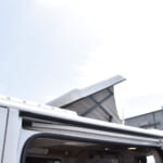 【画像】「日産キャラバン」ベースで装備充実！　オールシーズン快適に過ごせる本格派のバンコンバージョン 〜 画像1