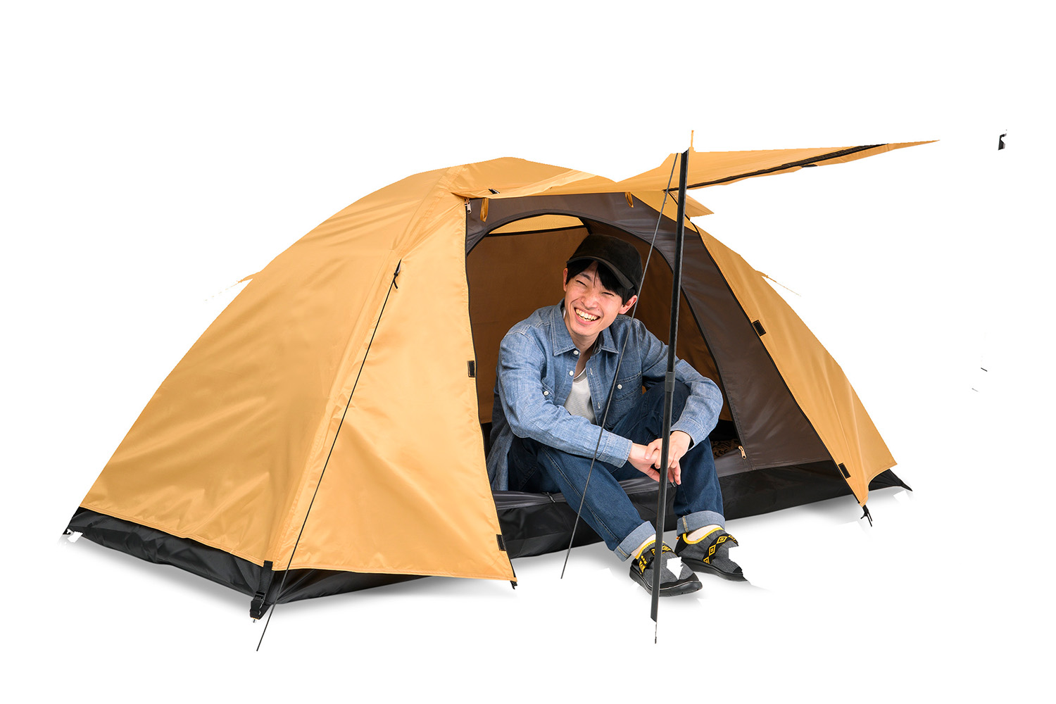 キャンプデビューにおすすめ！　「ワークマン」の「BASICドームテント1人用」が便利で快適に使い倒せる
