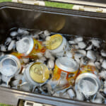 【画像】アウトドアでキンキンのビールをグビッ！　ぬるい飲み物を野外で素早く冷やす方法とは 〜 画像1